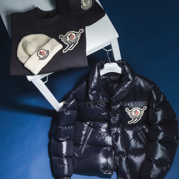 Moncler Logo Puffer Jacket - Grey